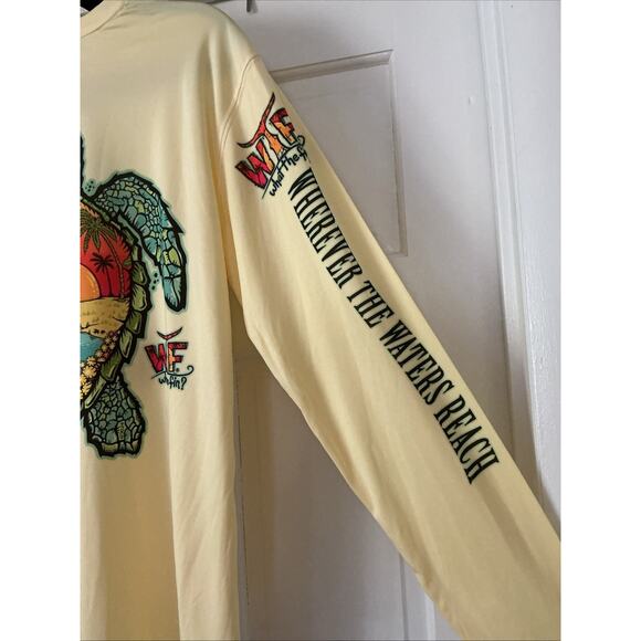 WHAT THE FIN? Shirt Mens Large Yellow UPF 50 Beach Turtle Performance Rashguard - Picture 6 of 9